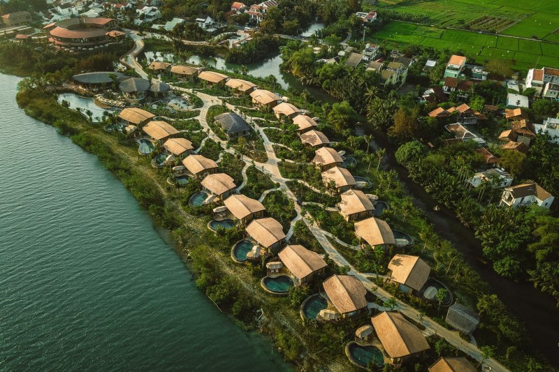 Namia River Retreat